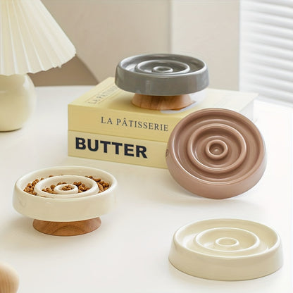 Vista superior del comedero slow feeder con diseño de laberinto